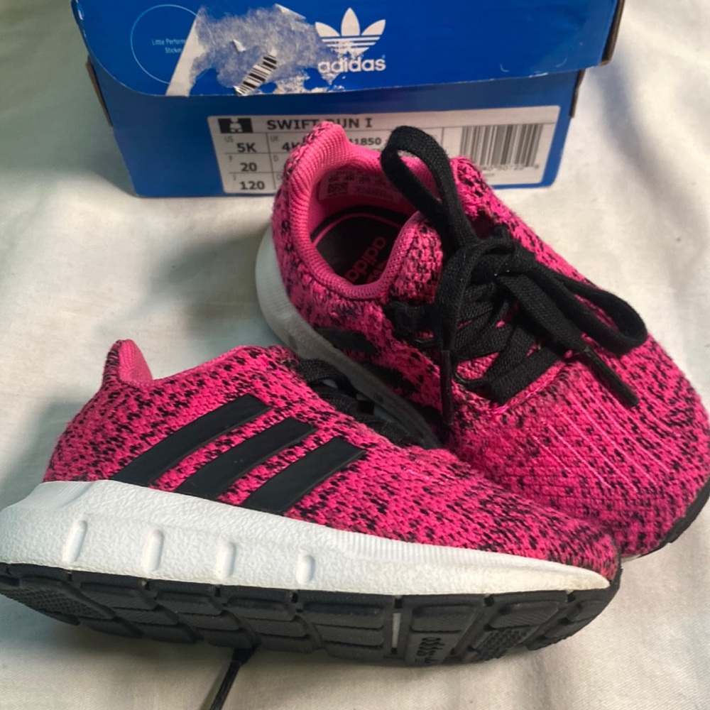 Adidas swift run pink and black 5 baby Ortholite athletic walking shoes